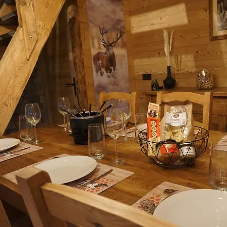 Le Chamois, Chez Le Charpentier D'Antan, La Chaleur Du Bois, Le Calme De La Campagne Appartement Epagny Metz-Tessy Buitenkant foto